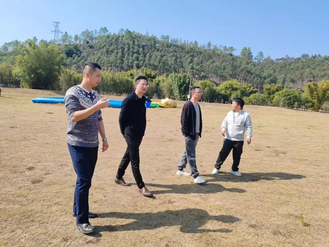 492c77edb59167ff5d01ebdbd1f84046.jpg 492c77edb59167ff5d01ebdbd1f84046.jpg